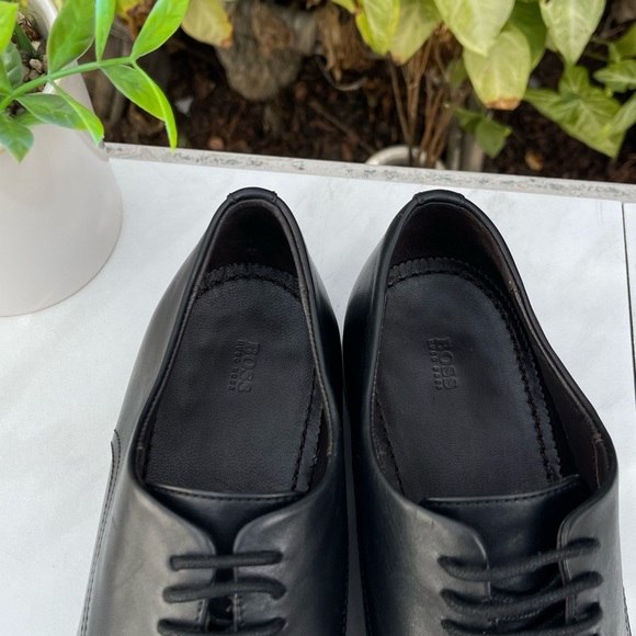 HUGO BOSS Highline Derby Oxford Dress Shoes BLACK LEATHER SIZE 8.5 - Picture 3 of 15